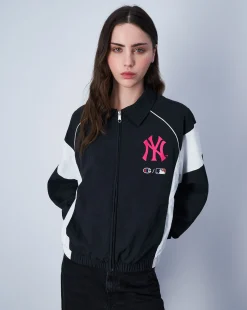 Champion x MLB Top Vestibilità Rilassata New York Yankees Nero Donna