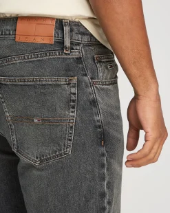 Jeans regular fit dritti neri con scoloriture Nero Uomo