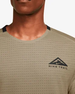 Nike Trail T-Shirt Solar Chase Verde Uomo